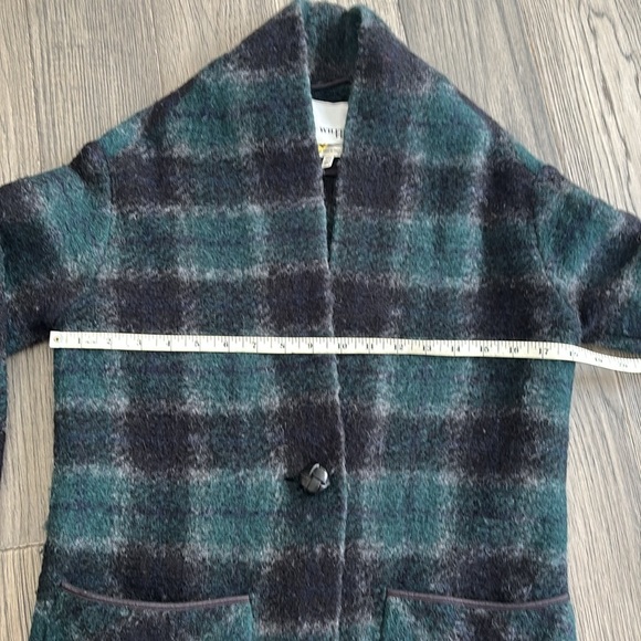 Wilfred Free | Aritzia wool blend off duty jacket green and black plaid - Picture 6 of 14